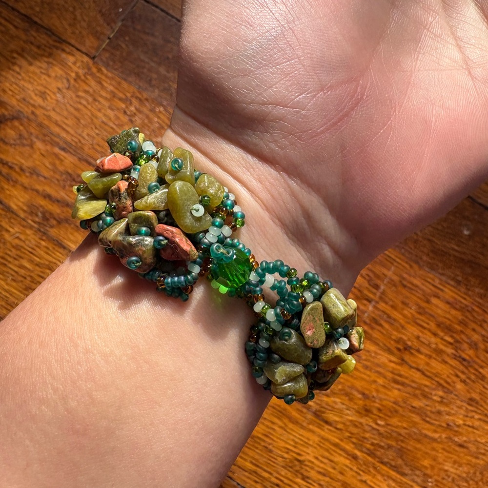 Unakite Jasper Natural Stone Green Bracelet- Boho Chunky - Picture 4 of 4